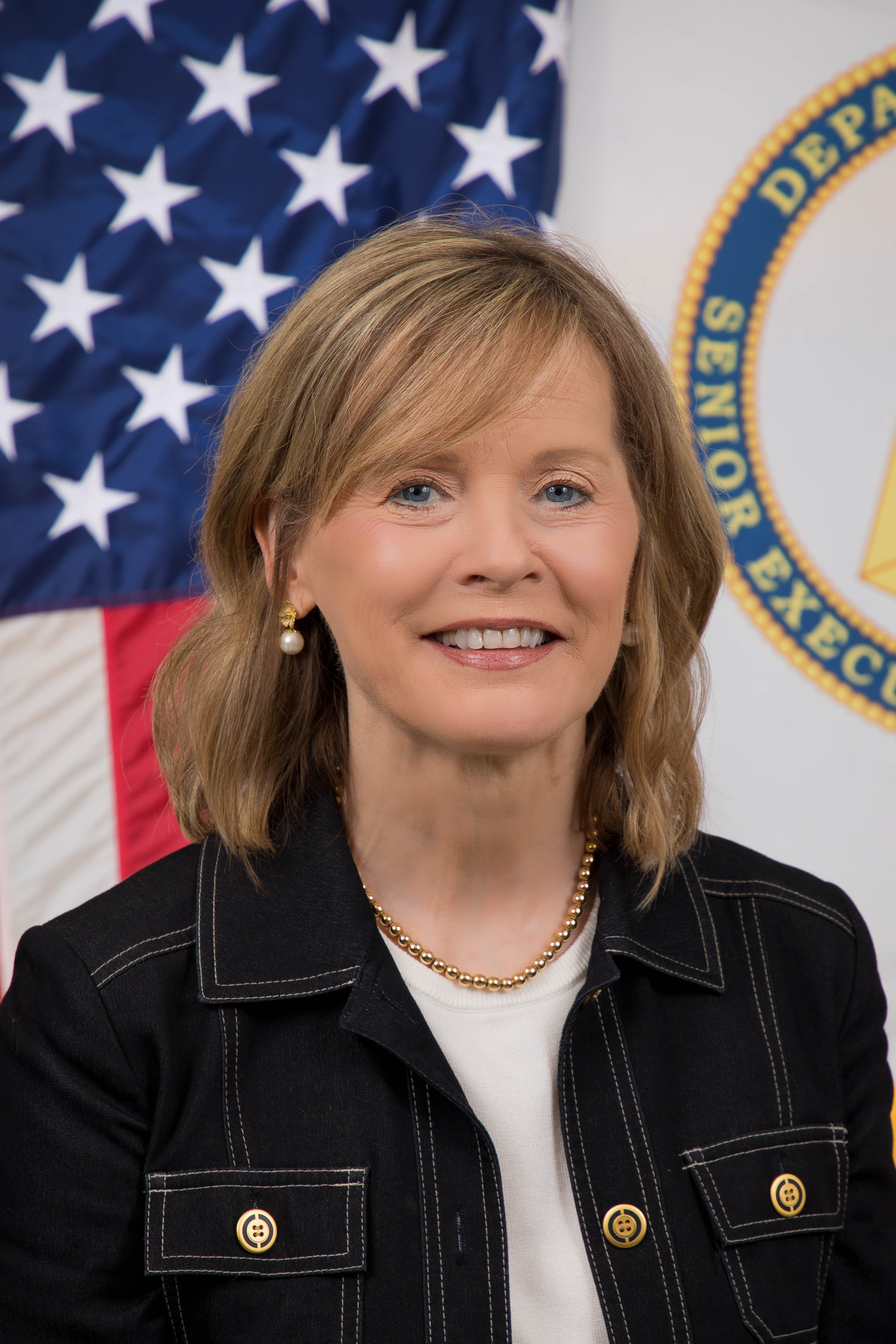 Dr. Elizabeth Fleming, SES, Director of the U.S. Army Engineering Research and Development Center, Director of Research and Development, and Chief Scientist, U.S. Army Corps of Engineers - Click on Photo to View Bio