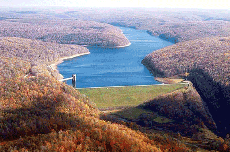 Wolf Creek Dam (Cumberland River, Kentucky) 