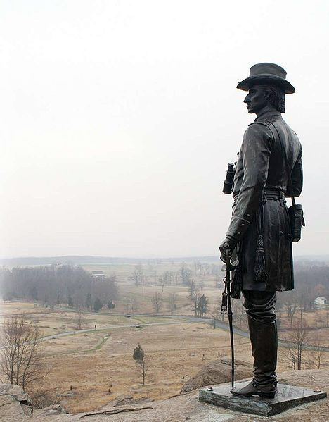 Statue of Gouverneur Warren at Gettysburg Battlefield